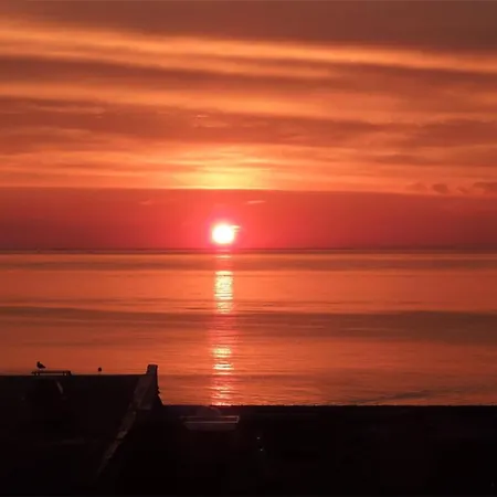 - Centre - Les Vagues De L'atlantide